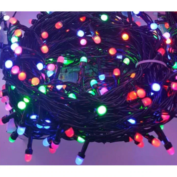 Pachet 2 x Instalatie de Craciun liniara AT PERFORMANCE®, interior/exterior, rola 2x 50m,8 jocuri de lumini, multicolora, fir negru, 250 led.